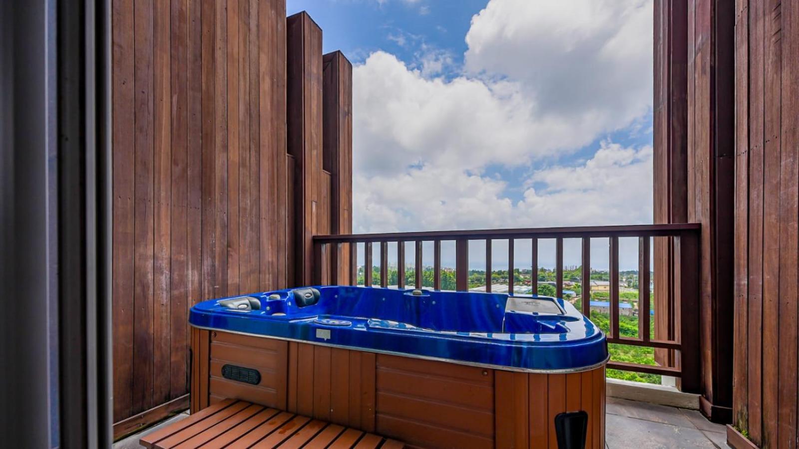 Jeju Eco Suites Seogwipo Exterior foto